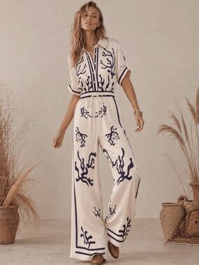 🌟B687. Bohemian Chic Jumpsuit with Coral Print